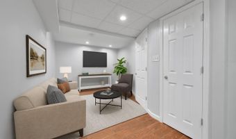 415 FRANKLIN St, Reading, PA 19611