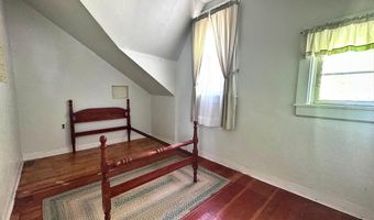 100 Webb St, Bennington, VT 05201