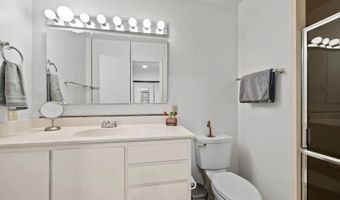 2231 Oak Hill Dr, Escondido, CA 92027