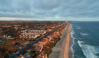 2383 Ocean St, Carlsbad, CA 92008