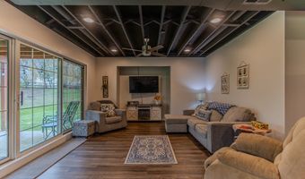 390 Blair Cir, Aurora, OH 44202