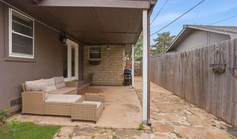 319 Cameron Dr, Altus, OK 73521