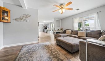 28 Paige Dr, Coventry, RI 02816