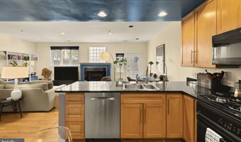 2363 CHAMPLAIN St NW 3, Washington, DC 20009