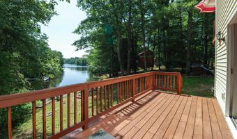 10 Belmont Dr, Barnstead, NH 03225