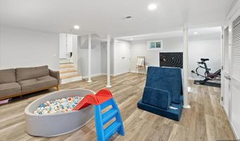 98 Prescott St, Demarest, NJ 07627