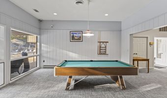 174 Williamsburg Ct, Albany, NY 12203