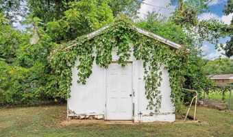 313 Christopher Dr, Athens, AL 35611