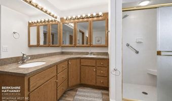 39 Nez Perce Dr, Cody, WY 82414