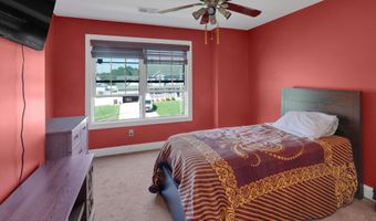 449 Montgomery St, Bayville, NJ 08721