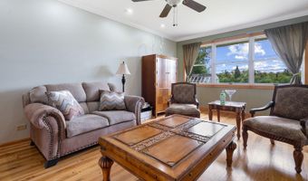 11 E Appletree Ln, Arlington Heights, IL 60004