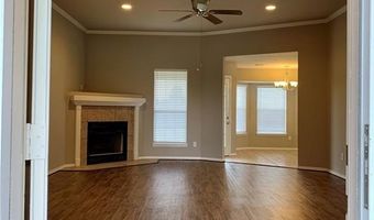 2313 SW 17th St, Bentonville, AR 72712
