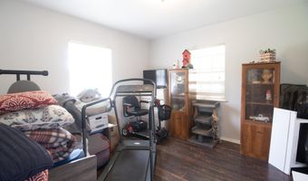 517 Victoria St, Bay St. Louis, MS 39520