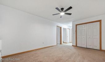 25 Hunter Ln, Albrightsville, PA 18210