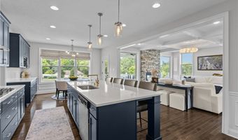 207 Monterey Ct, Adams Twp., PA 16046