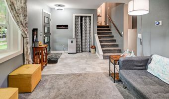 120 St Albans Ave, Madison, WI 53714
