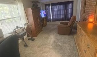 1009 Davis NW, Ardmore, OK 73401