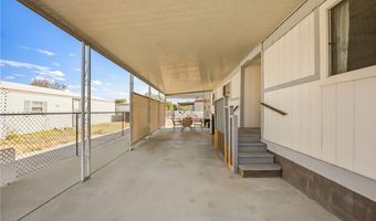 976 Holly St, Bullhead City, AZ 86442