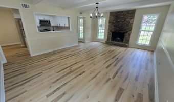 6113 SHADE TREE Dr, Bartlett, TN 38134