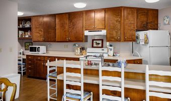 9740 Sergeant Holden Ln, Athens, AL 35614