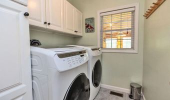 54 Pasture Rd, Auburn, NH 03032