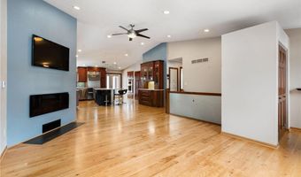 400 Oakland Pl NE 9, Austin, MN 55912