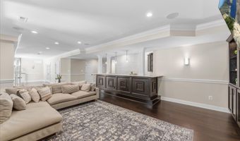 20102 DESERT FOREST Dr, Ashburn, VA 20147