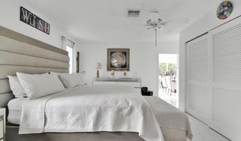 450 French Royale Cir, Atlantis, FL 33462