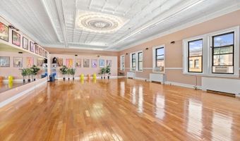 16 W Black Well St6s War, Andover, NJ 07801