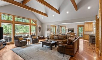 152 NW Champanelle Way, Bend, OR 97703