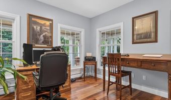 43 Skyline Rd, Bangor, ME 04401