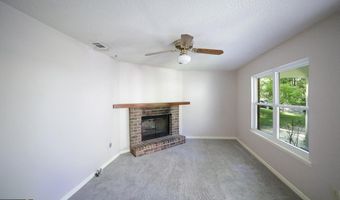 105 Round Table, Athens, GA 30606