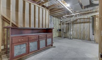 20 Forrests Edge Ct, Indianapolis, IN 46227