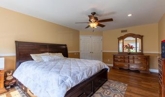 1 SALINA Ct, Hockessin, DE 19707