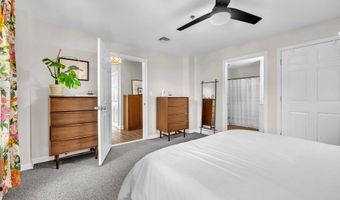 49 Rose St APT 109, Branford, CT 06405