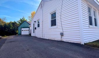 76 Falvey St, Bangor, ME 04401