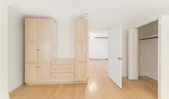 364 Bellevue Ave D3, Newport, RI 02840