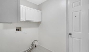 1971 Fox Pointe Dr, Arnold, MO 63010
