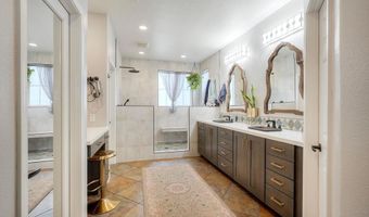 5022 Calle Arquero, Oceanside, CA 92057