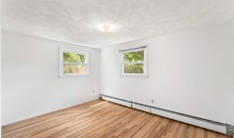 4 Reed Pl, East Greenwich, RI 02818