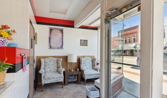 124 E Superior St, Alma, MI 48801