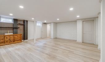 314 Kirkwood Ln, Camden, SC 29020