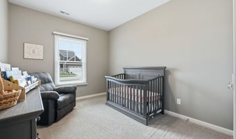 5329 Greyson Heights Dr, Auburn, IN 46706