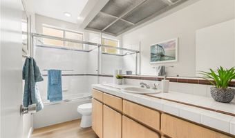 1927 Glendon 301, Los Angeles, CA 90025