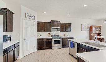 8727 Stoddard Ln, Indianapolis, IN 46217