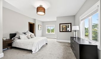 9 Dante Ct, Amherst, NY 14221