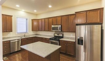 20725 JENNIFER ANN Dr, Ashburn, VA 20147