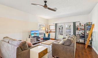 1157 VIOLET St, Atlantic Beach, FL 32233