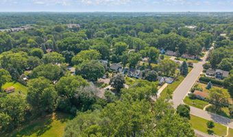 1929 Jerrold Ave, Arden Hills, MN 55112