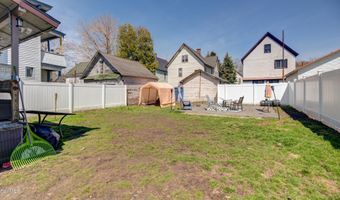 35 Grand St, Amsterdam, NY 12010